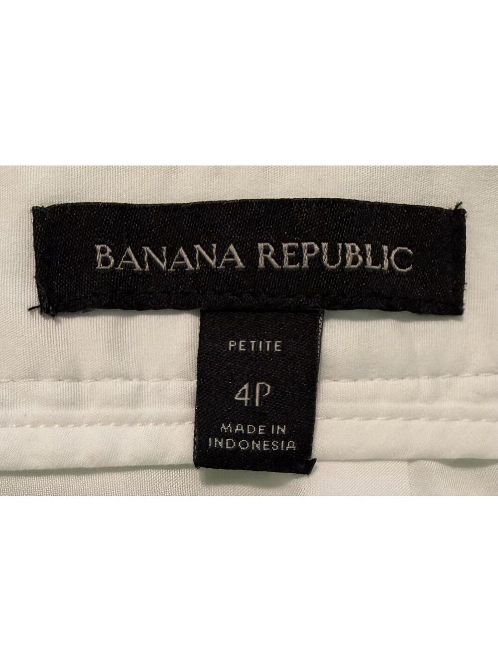 Banana Republic White Dot Lace Pencil Skirt, Size 4P - Picture 4 of 5